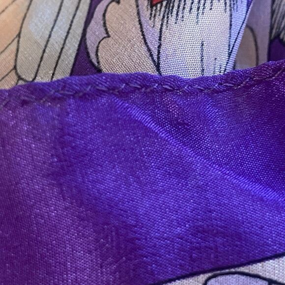 The Luxury of Silk 100% Silk Scarf Made in Japan Butterfly Print Purple Border - Picture 7 of 9